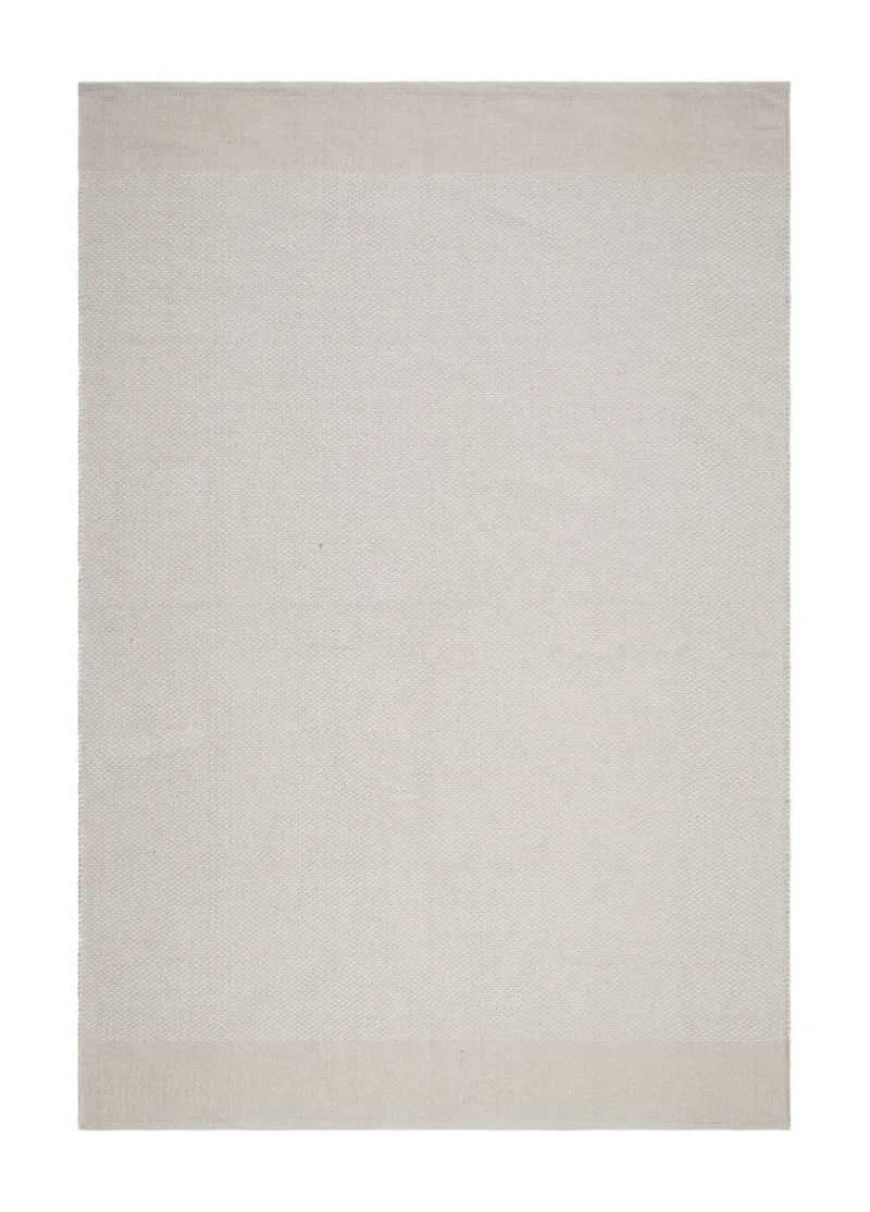 Alva Cream garnmatta i formatet 200 gånger 300 centimeter