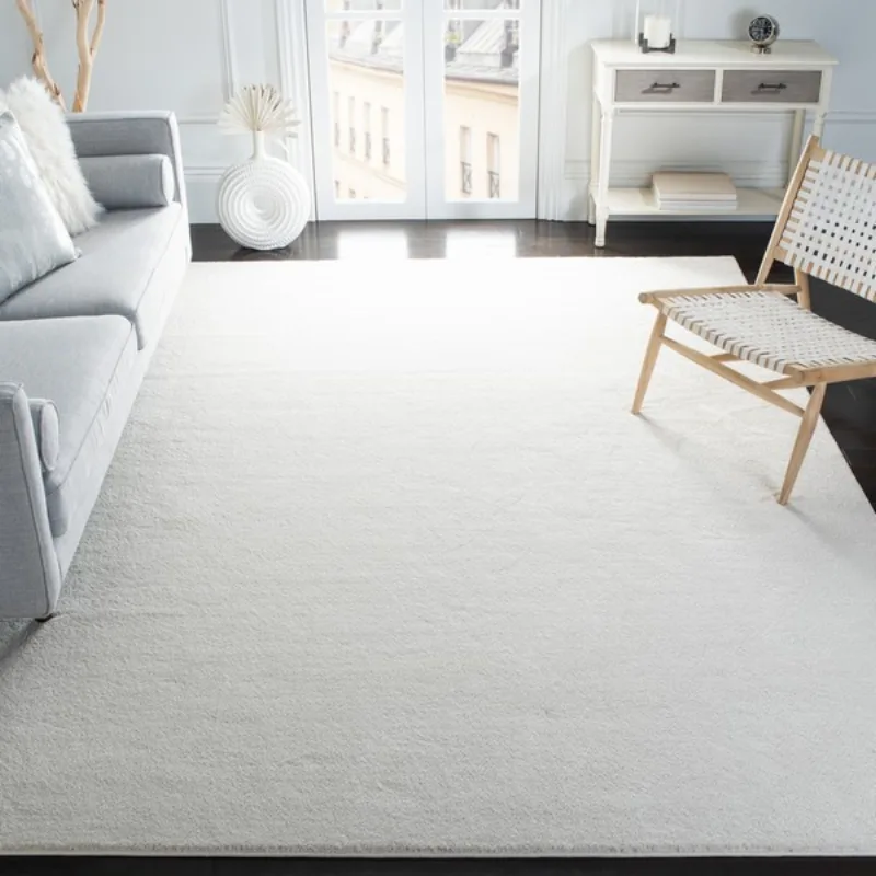 Clean Cream modern matta i cremefärgad ton